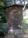 Cottbus Friedhof 179.jpg (122907 Byte)