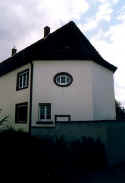 Luetzelsachsen Synagoge 150.jpg (24555 Byte)