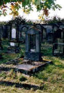 Krautheim Friedhof 153.jpg (89912 Byte)