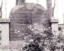 Rexingen Friedhof03.jpg (125530 Byte)